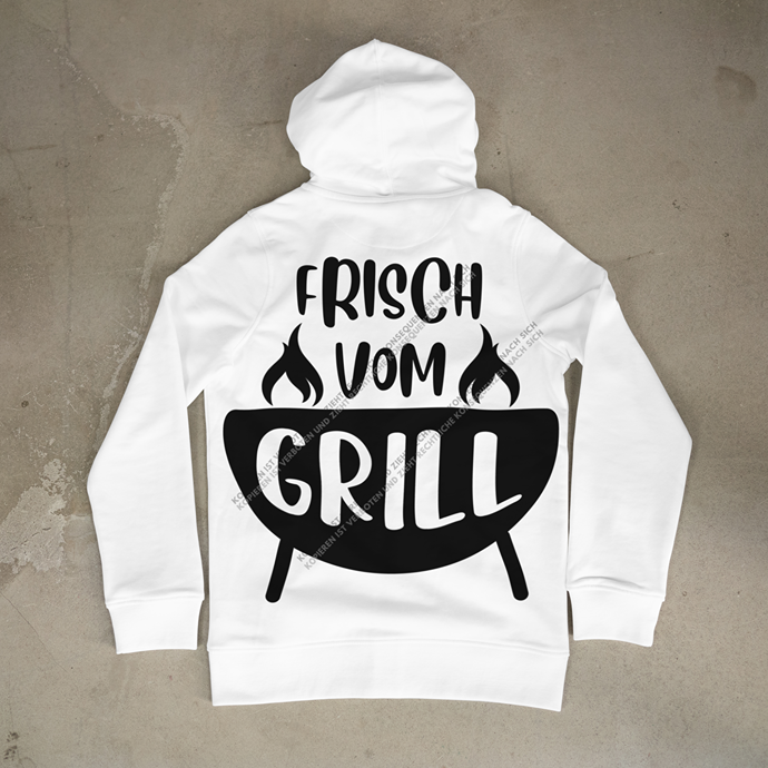 Detailansicht eines weißen Hoodies, bedruckt mit dem markanten Frisch vom Grill DTF-Aufdruck als perfektes Statement für jeden Grillfan.